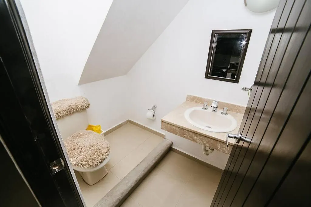 Apartment 2Br Apart Steps From Mamitas Beach And 5Th Av Playa del Carmen Mexico
