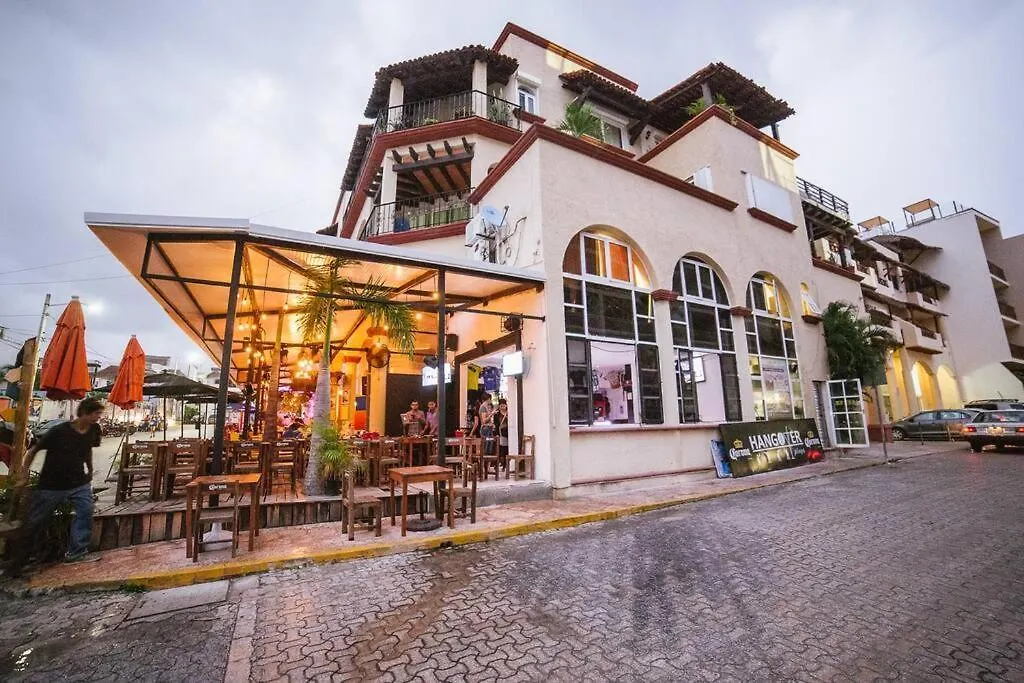 2Br Apart Steps From Mamitas Beach And 5Th Av Playa del Carmen